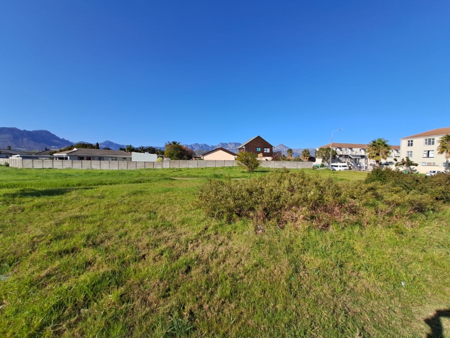  Bedroom Property for Sale in Onverwacht Western Cape